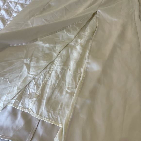 WeWoreWhat Whisper White Puff Sleeve Midi Dress - Picture 11 of 16